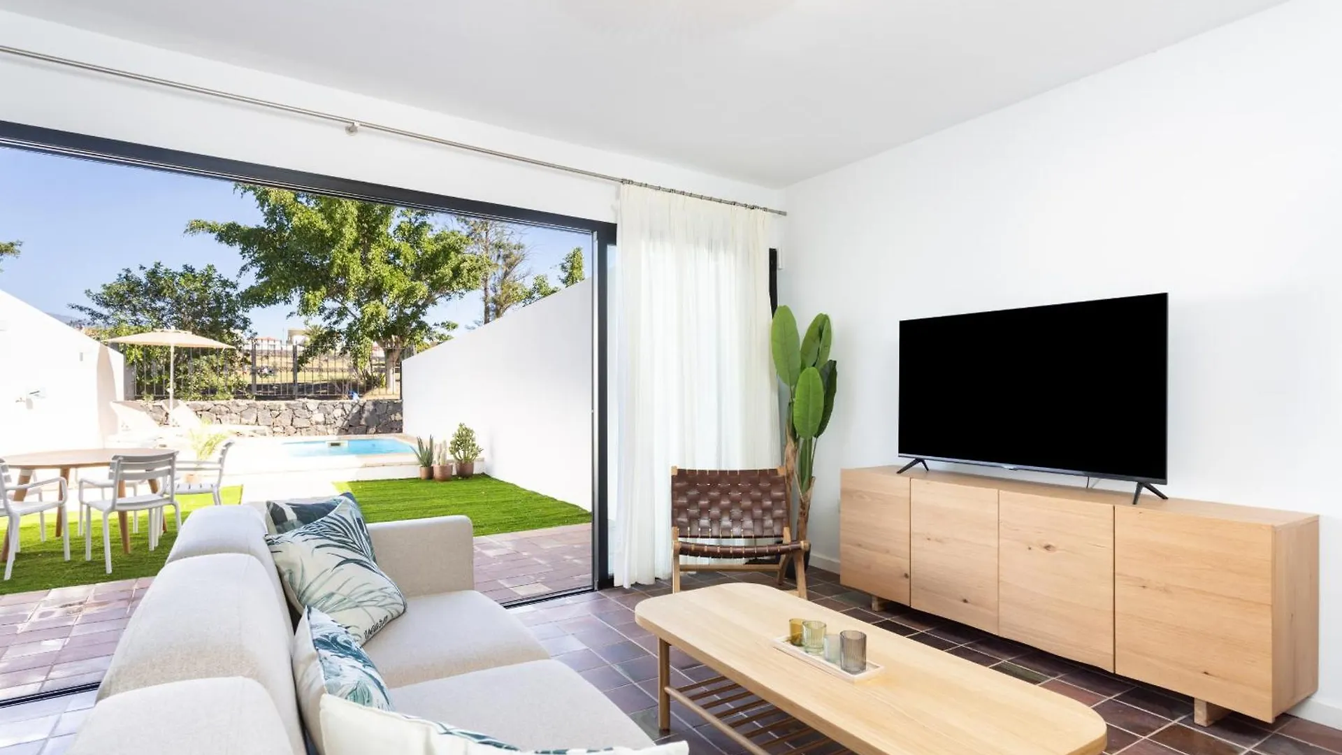 Marvelous Home With Private Pool Σαν Μιγκέλ ντε Αμπόνα